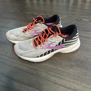 Brooks Running Launch 6 Größe 8,5 1202851B027 grau und schwarz mit lachsfarbenen Schnürsenkeln - Bild 1 von 24