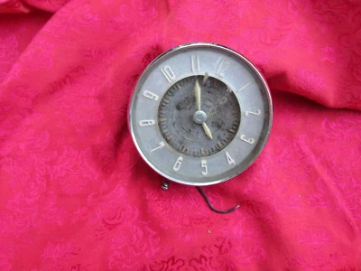 1942-1947 Cadillac Clock Series 61, 62, 63, 60 Special 1943 1944 1945 1946 - Image 1 of 4