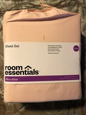 *NUEVO* Juego de sábanas de microfibra Room Essentials crema completa 4 piezas Foto 1 de 3