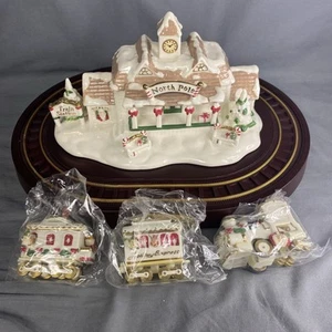 Vintage 2002 Avon Holiday Express Porcelain Train Animated & Musical Works NWOB - Picture 1 of 6