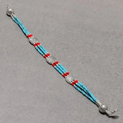 Ювелирный браслет ручной работы из непальского бисера с тибетской бирюзой и красными кораллами 7 дюймов SR 2030 - Изображение 1 из 4