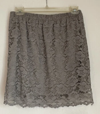 Falda de Encaje Xhileration con Diseño Floral Gris Talla M Foto 1 de 4