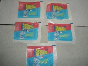 1979 Fleer Baseball Stickers Wax Wrappers Lot of 5 - Picture 1 of 8