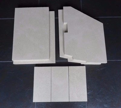 Fire Bricks to fit Firebelly FB1 Stove Fire Bricks Full Set Inc. 3 base Bricks - Image 1 of 3