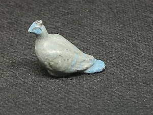 Pigeon de Pixyland Kew (amarillo 976) - Imagen 1 de 5