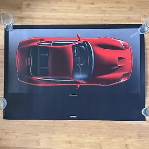 Seltenes Ferrari 550 Maranello V-12 Top View 1990er Jahre Italien Poster 27x39 nie aufgehängt! - Bild 1 von 13