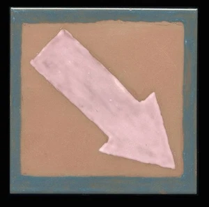 Vintage Hand Made Tile, Directional Arrow Motif, Signed Fiona Tile Made in Italy - Picture 1 of 2