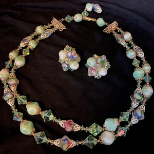 Vendome Art Glass Bead Green AB Crystal VTG Necklace & Earrings Set Signed ￼ - Picture 1 of 13