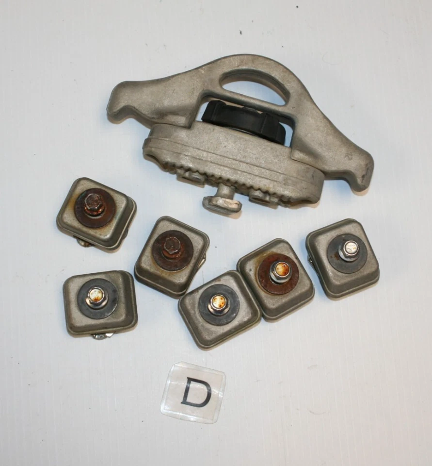 2005-2023 NISSAN TITAN /FRONTIER OEM UTILI-TRACK CONJUNTO DE CHUTEIRAS DE CAMA AMARRAR - Imagem 1 de 1