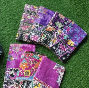 Authentic TERENGGANU Batik Tropical Design on Purple Cooling Cotton Tapestries - Picture 1 of 1