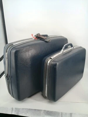 2 Vintage Samsonite Profile II Navy Blue Luggage Hard Shell Suitcases  Lrg/Small - Image 1 of 4