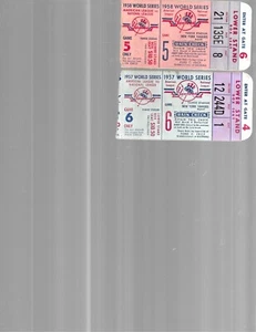 WORLD SERIES BOX SEAT TICKET STUBS,YANKS-BRAVES,1957 GAME 6,1958-GAME 5 - Foto 1 di 1