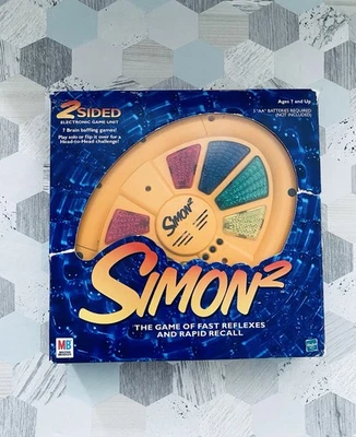 Simon 2 Electronic Game - 2 Sided - Vintage 2000 MB - VERY RARE - Working - Image 1 of 4