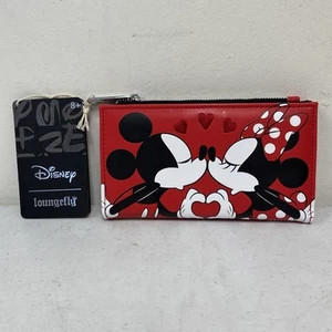 Cartera Disney Loungefly Mickey & Minnie Mouse Kiss Love Hearts Nueva con Etiquetas - Imagen 1 de 2