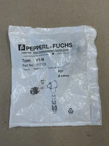 PEPPERL + FUCHS V1-W 117129 CONNECTOR NOS - Bild 1 von 2