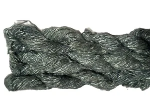 100 g de hilo de seda de plátano reciclado verde piedra - Imagen 1 de 2