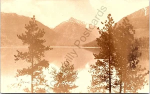Vintage RPPC Postcard Wallowa lake, Oregon - Picture 1 of 2