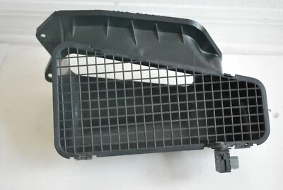 2009-2012 Audi A4 S4 B8 Filtro de Duto de Cabine Tela OEM - Imagem 1 de 4