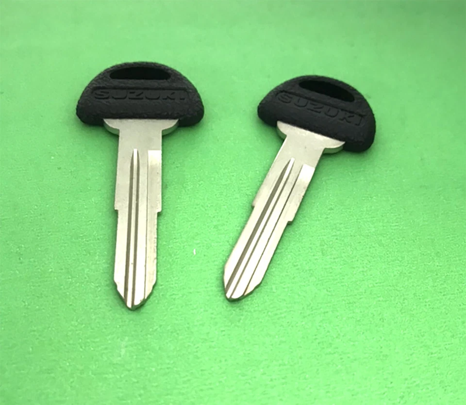 2x Key Blank Uncut Ignition For Suzuki Swift Samurai Jimny Esteem GTi Left Side - Image 1 of 1