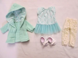 Funky Kira 13" Paola Reina Las Amigas Puppe Outfit grün Kapuze Jacke Kleid Schuh - Bild 1 von 5