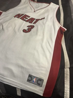 Футболка Дуэйна Уэйда из Miami Heat размер 2XL Fanatics совершенно белая 🼼 - Изображение 1 из 4