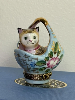 RARO Gato Vintage Limoges Francia Pintado a Mano en Cesta Floral Azul Foto 1 de 4