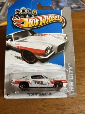 Hot Wheels '70 Chevy Camaro RS White 2012 City: Main Street #163/247 New on Card - Изображение 1 из 3