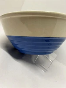 UNIVERSAL POTTERIES NESTING MIXING BOWL 10.5" Blue Ribbed & Ivory 1940s Vintage - Picture 1 of 12