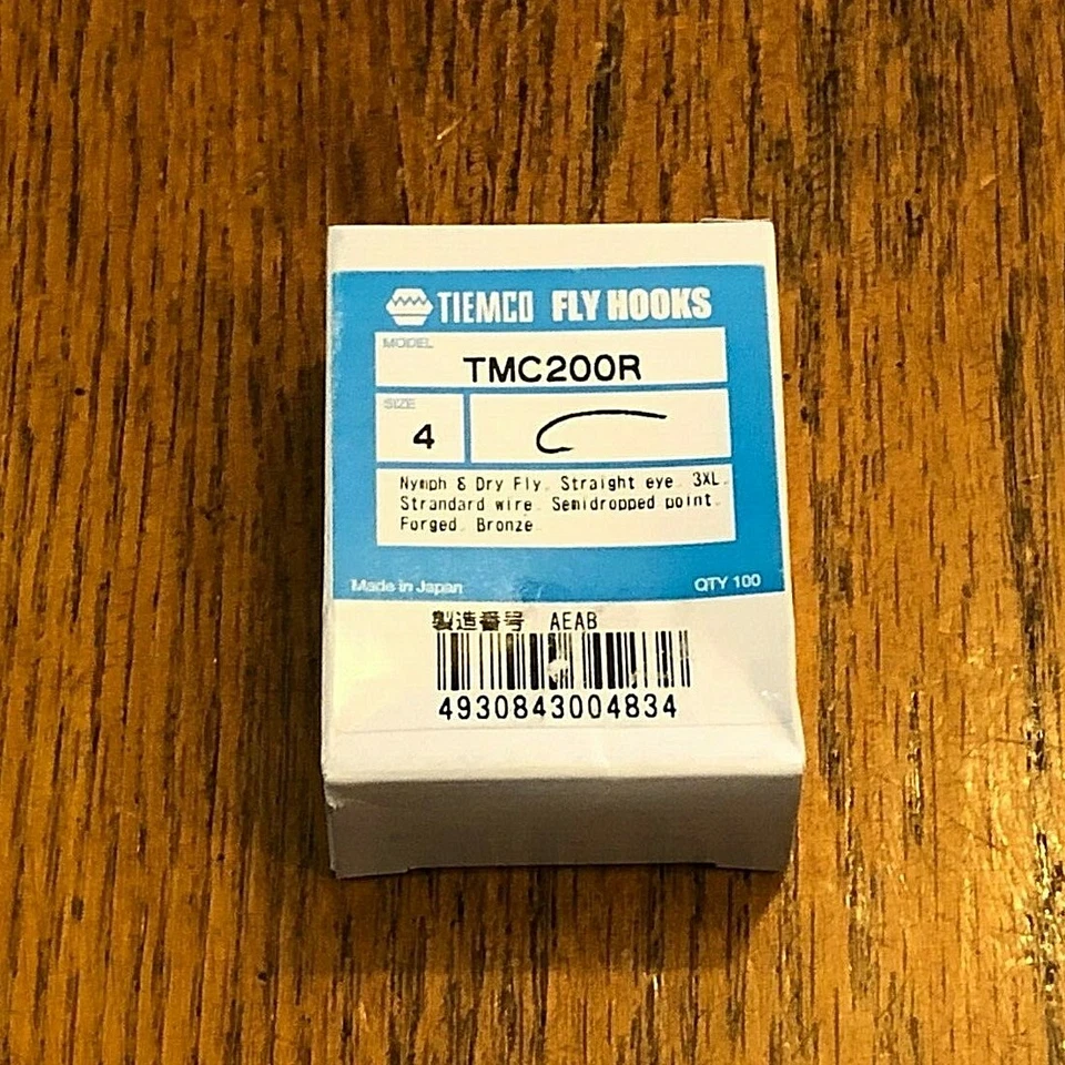 Umpqua Tiemco Fly Tying Hooks TMC 200 R Size 4 100 Pack