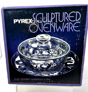 VTG PYREX SCULPTURED OVENWARE CASSEROLE DISH, LID & TRAY NIB #883 - Picture 1 of 3