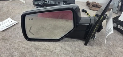 2015-2016 GMC Yukon L Door Mirror Power; Gray w/turn signal/Heat/Pwr/Blind Spot - Image 1 of 4