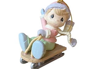 Momenti Preziosi Ragazzo Su Slitta Vintage 1995 Decorazione Natalizia Marca Enesco - Foto 1 di 7