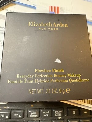 Maquillaje Elizabeth Arden impecable FiNSH diario perfecto rebote .31 oz MARFIL DORADO Foto 1 de 2