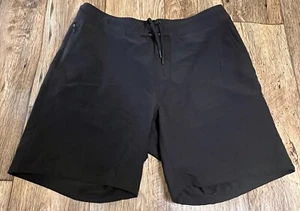 Ten Thousand The Foundation Shorts 7" Medium schwarz Stretch 33 Taille - Bild 1 von 3