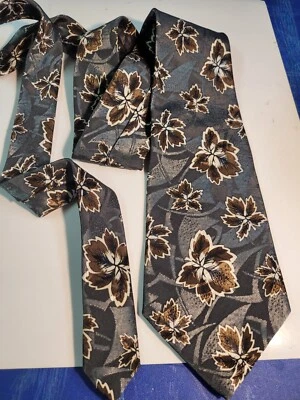 Corbata Geoffrey Bean Poli Seda Estados Unidos Gris Brillante Hojas de Bronce Elegante Gran Aspecto Foto 1 de 4