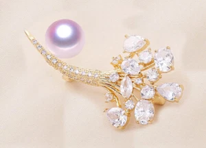 Natural 9-10mm White Pearl Crystal Peacock Brooches 18KGP For Women - Picture 1 of 2