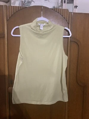 Athleta. Women’s green tank top size S/p. B22 - Image 1 of 4