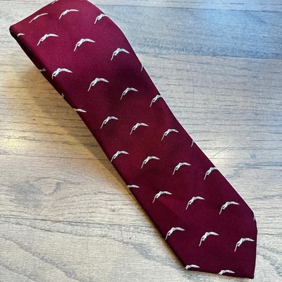 Corbata de colección Robert Talbott borgoña estampado de pájaros mezcla de seda corbata para hombre Foto 1 de 4