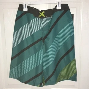 New Boys Swim Trunks Pocket Green/Black Size 18 - Picture 1 of 10