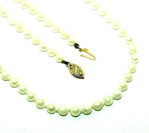 Ladies/womens pearl necklace with 14ct yellow gold fastenings - Picture 1 of 8