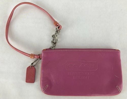 Portafoglio Coach vintage in pelle rosa con chiusura zip da polso