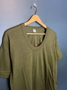 NOS Vintage 50’s Oneita Olive Green Blank Combed Cotton Tee Size Medium - Picture 1 of 3