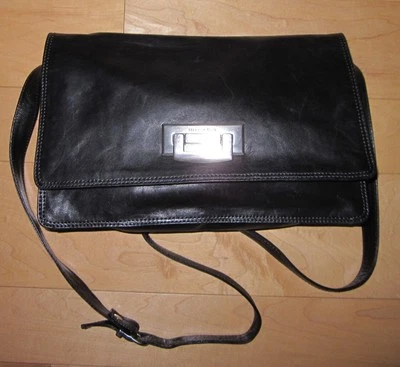 Cartera Bandolera Francesco Biasia Cuero Negro Hecha en Italia Foto 1 de 4