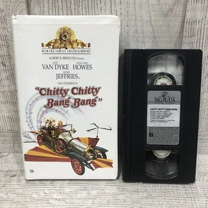 1968/1994 Chitty Chitty Bang Bang (VHS) Classic Vintage Movie Van Dyke Howes - Picture 1 of 4