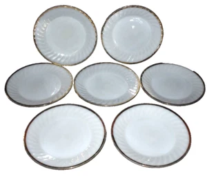 7 Anchor Hocking Fire King Golden Anniversary Gold Swirl Dinner Plates 9" - Picture 1 of 4