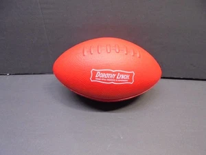 Publicidad de juguete de fútbol americano de espuma Dorothy Lynch - Imagen 1 de 3