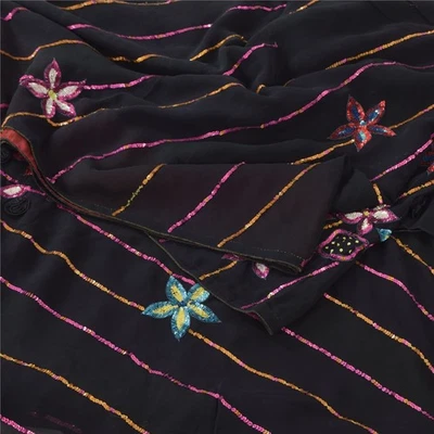 Saris negros de colección Sánskriti seda pura cuentas de mano lentejuelas sari tela artesanal de 6 yardas Foto 1 de 4