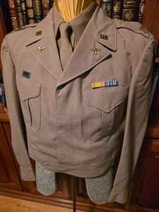 WW II ERA KHAKI WORSTED WOOL USAAF EISENHOWER JACKET, CAPTAIN - Picture 1 of 17