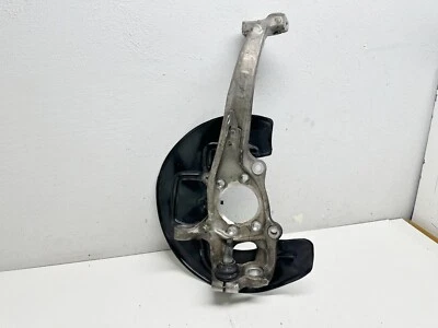 P30328 2012-2018 Audi S6 eje delantero nudillo *sin buje* lado del pasajero 4,0 L AWD Foto 1 de 4