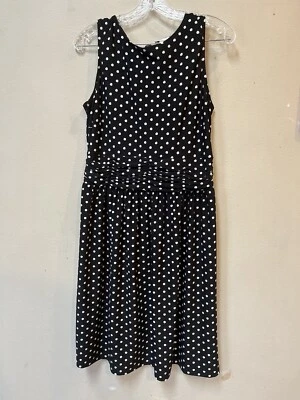 Vestido midi DANNY & NICOLE blanco y negro a lunares sin mangas calce y acampanado 10 Foto 1 de 4